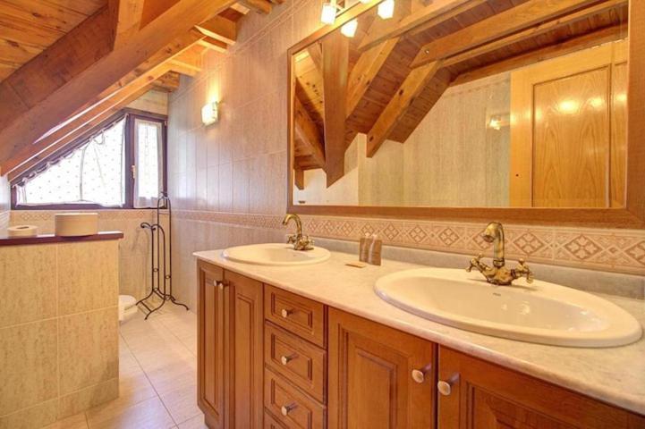Arroquets Villa Vielha e Mijaran Buitenkant foto